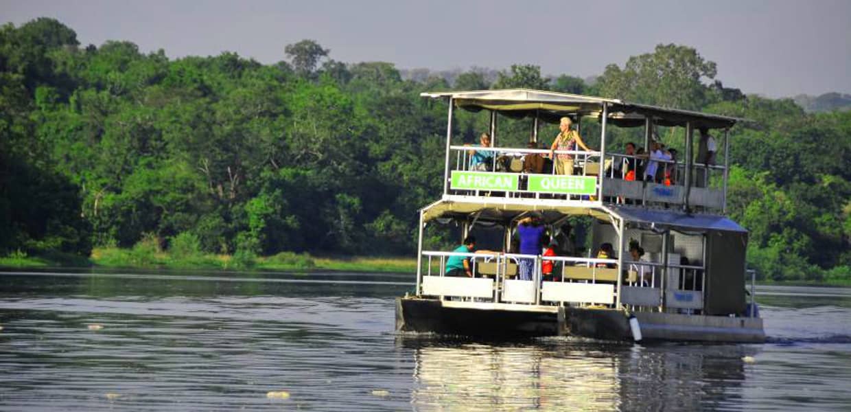 Boat cruise in Murchison Falls National Park